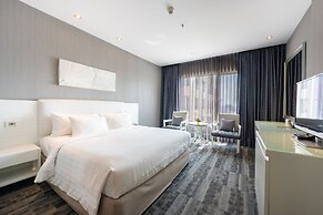 Grand Richmond Stylish Convention Hotel