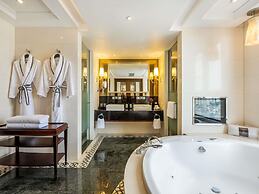 Sofitel Macau At Ponte 16