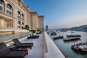 Sofitel Macau At Ponte 16