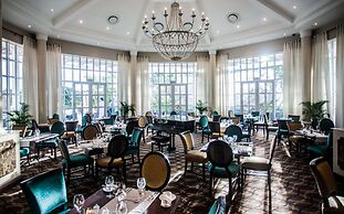 Hemingways Hotel