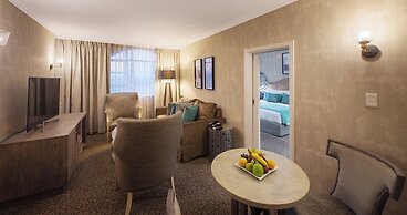 The Ridge Hotel