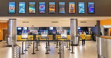 Suncoast Hotel & Towers