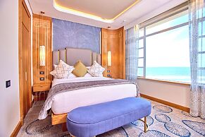 Suncoast Hotel & Towers