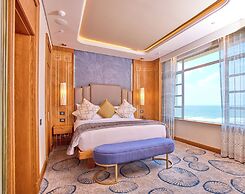 Suncoast Hotel & Towers