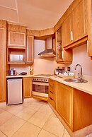 Suncoast Hotel & Towers