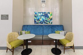 Hampton Inn & Suites Florence-Downtown