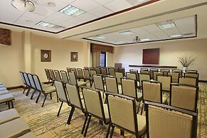Hampton Inn & Suites Florence-Downtown