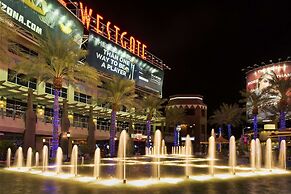 Hampton Inn & Suites Phoenix Glendale-Westgate