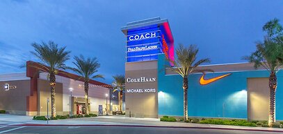 Hampton Inn & Suites Phoenix Glendale-Westgate