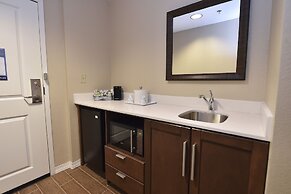 Hampton Inn & Suites Alexandria