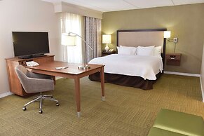 Hampton Inn & Suites Alexandria