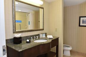 Hampton Inn & Suites Alexandria