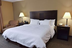 Hampton Inn & Suites Alexandria