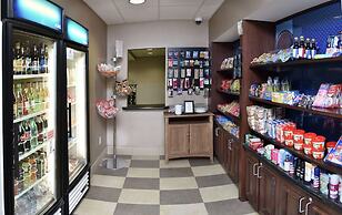 Hampton Inn & Suites Alexandria