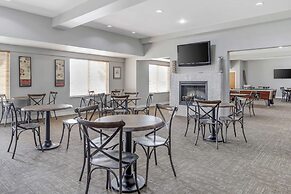 Best Western Plus Peppertree Inn At Omak