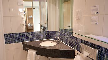 Holiday Inn Express Slough by IHG
