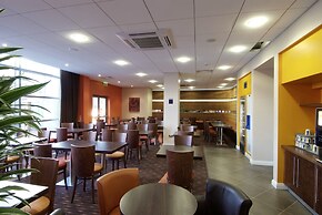 Holiday Inn Express Slough by IHG