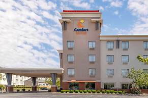 Comfort Suites