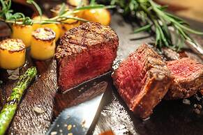 InterContinental Chengdu Century City by IHG