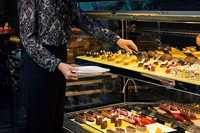 InterContinental Chengdu Century City by IHG