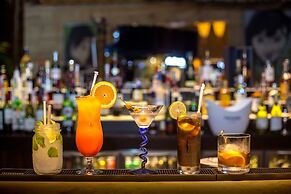 InterContinental Chengdu Century City by IHG