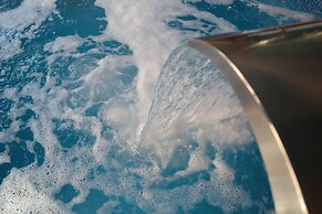 Mon Port Hotel & Spa