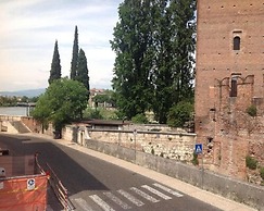 Aparthotel Verona House