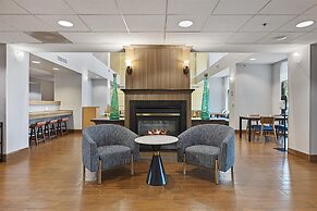 Hampton Inn And Suites Madera