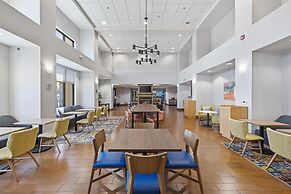 Hampton Inn And Suites Madera