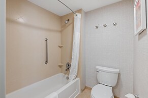 Hampton Inn And Suites Madera