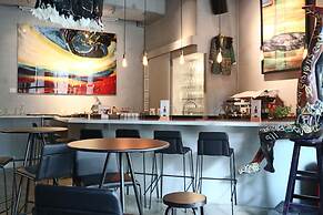 Howard Johnson Huaihai Hotel Shanghai