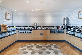 Holiday Inn Express Walsall M6J10 by IHG