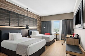 NH Collection Monterrey San Pedro