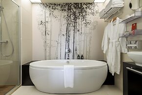 Ramada Plaza by Wyndham Bucharest Convention Center