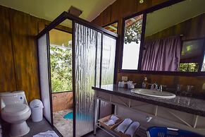 Arenal Waterfall Lodge Villas