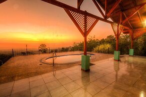 Arenal Waterfall Lodge Villas