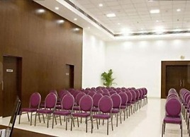 Featherlite Evoma Hotel