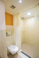 Featherlite Evoma Hotel