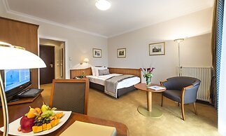Hotel Warmbaderhof