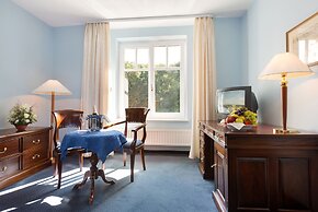 Schlosshotel Ralswiek