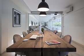 Aparthotel BCN Montjuic