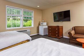 Beach Harbor Resort