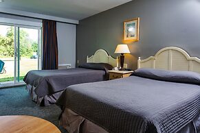Beach Harbor Resort