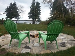Beach Harbor Resort