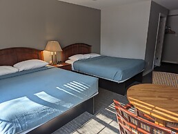 Beach Harbor Resort