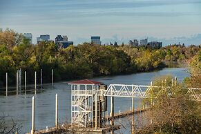 The Westin Sacramento Riverfront Hotel & Spa