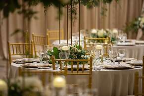 The Westin Sacramento Riverfront Hotel & Spa