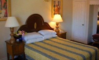Travel Inn And Suites