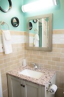 Travel Inn And Suites