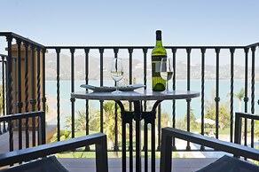 B bou Hotel La Viñuela & Spa